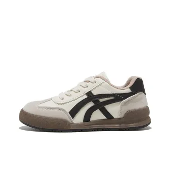 Little Red Man Low Top Casual Shoes Women's