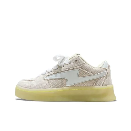 MQGAll Anti Slip And Wear Resistant Breathable Low Top Skateboard Shoes Unisex Glow In The Dark Rice