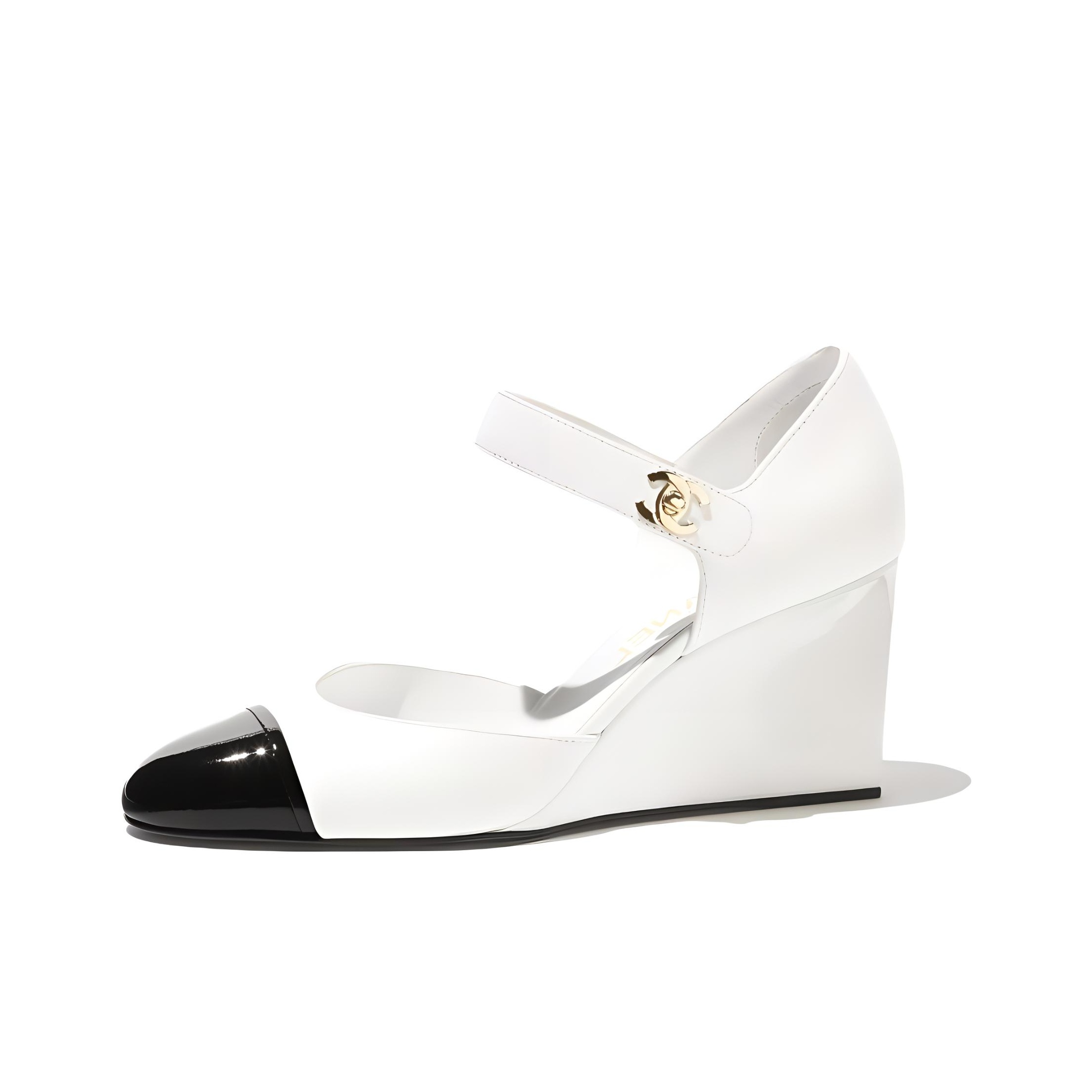 Chanel White Fashion Footwear on Sale & Authentic - POIZON Chanel White Fashion Footwear on Sale & Authentic - POIZON