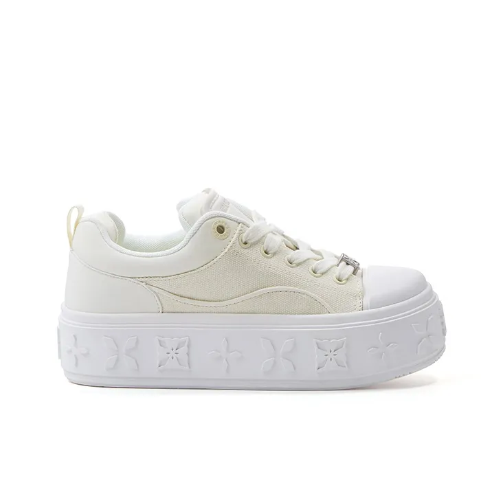 TRAPAR WAVES Low Top Canvas Shoes Women's White-1