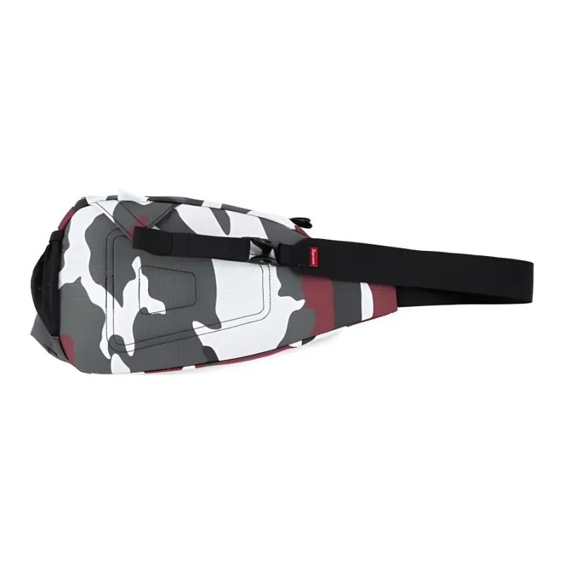 Supreme Logo print Sling Bag-1