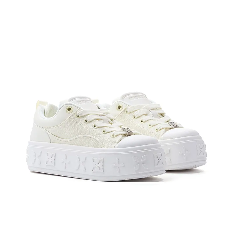 TRAPAR WAVES Low Top Canvas Shoes Women's White-5