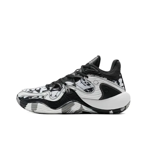 XTEP Lightweight Warm Coverage Mid Top Basketball Shoes Men's Black White Gray