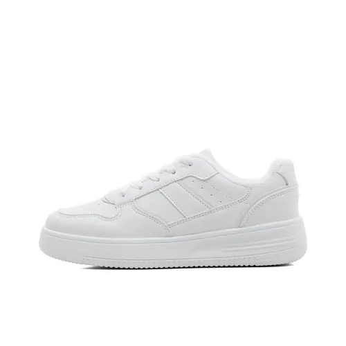 RENBEN White Sneakers For Women's Warm And Wear Resistant Low Top Skateboard Shoes Women's White