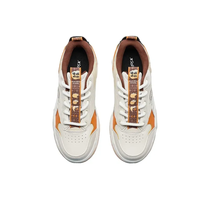 XTEP Anti Slip Wear Resistant Low Top Skateboard Shoes Women's Beige Orange-2