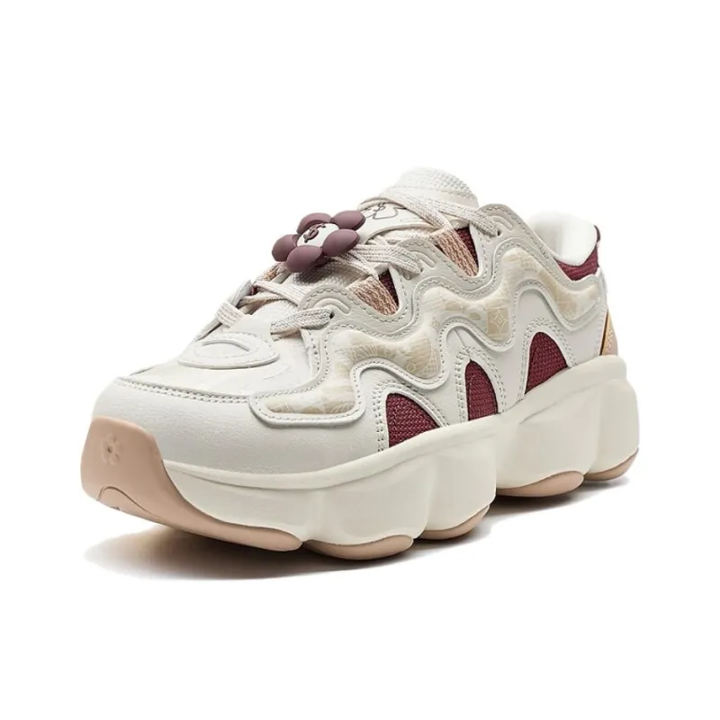 XTEP Non slip Wear resistant Shock Absorption Low Top Casual Shoes Women's Beige Red-1