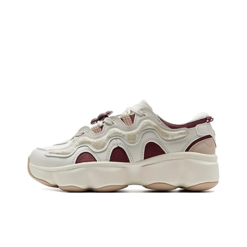 XTEP Non slip Wear resistant Shock Absorption Low Top Casual Shoes Women's Beige Red-0