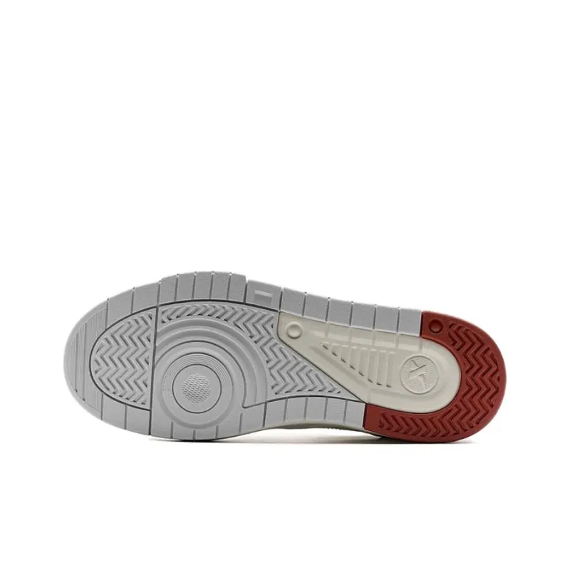 XTEP New Light Anti Slip And Wear Resistant Coverage Low Top Skateboard Shoes Women's White Red-3