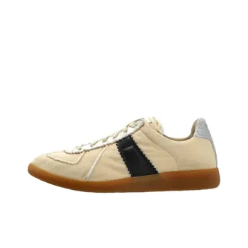 Maison Margiela Replica Round Toe Sneakers Women's