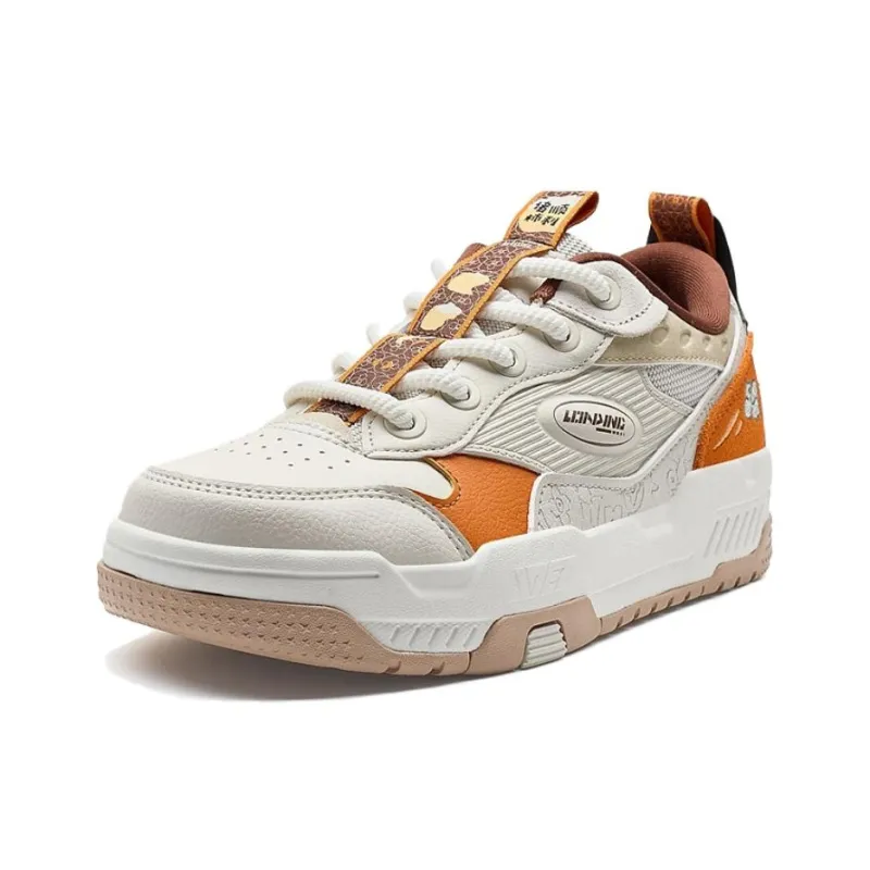 XTEP Anti Slip Wear Resistant Low Top Skateboard Shoes Women's Beige Orange-1