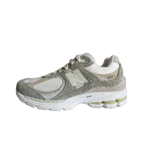 New Balance NB 2002R Anti Slip Wear Resistant Low Top Casual Running Shoes Unisex White Green Loose Fit