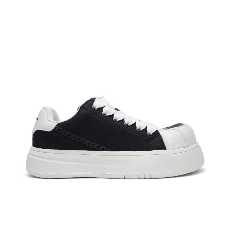 H2 Anti Slip And Wear Resistant Height Increasing Low Top Skateboard Shoes Unisex Black-1