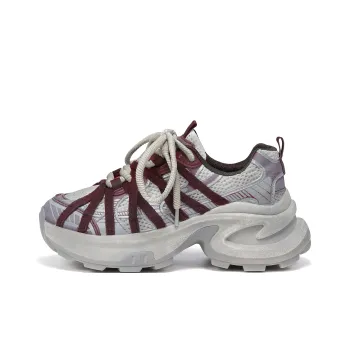 FOREVER 21 Abrasion Resistant Height Increasing Low Top Chunky Sneakers Women's
