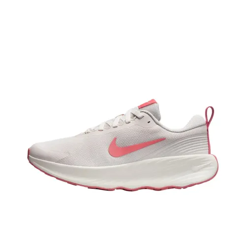 Nike Promina Cushioned Slip Resistant Abrasion Resistant Low Top Outdoor Shoes Women's Pink