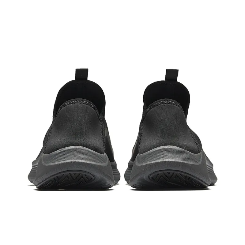 CHAOJIANTA Non slip Lightweight Low Top Slip on Training Shoes Men's Black-3