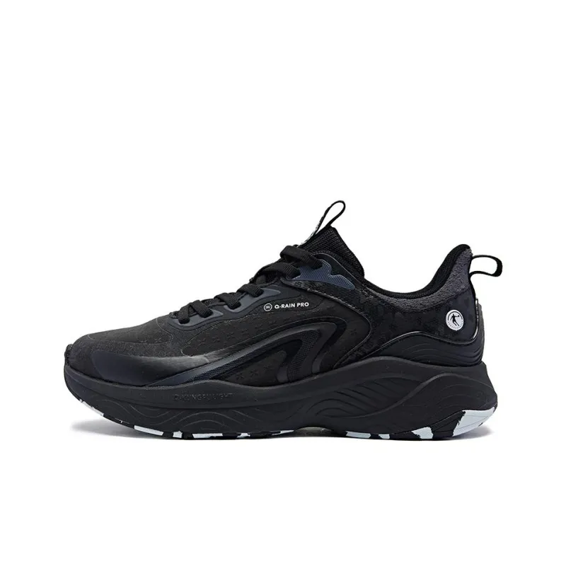 QIAODAN Streamer 4.0 Cushioning Low Top Running Shoes Women's Black-0