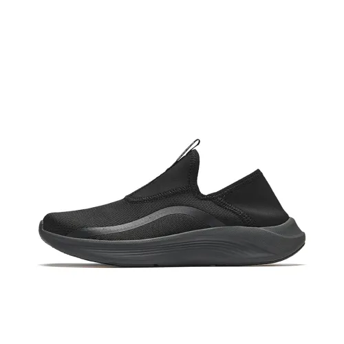 Anta Lightweight Anti Slip Low Top Slip on Training Shoes Women's Black