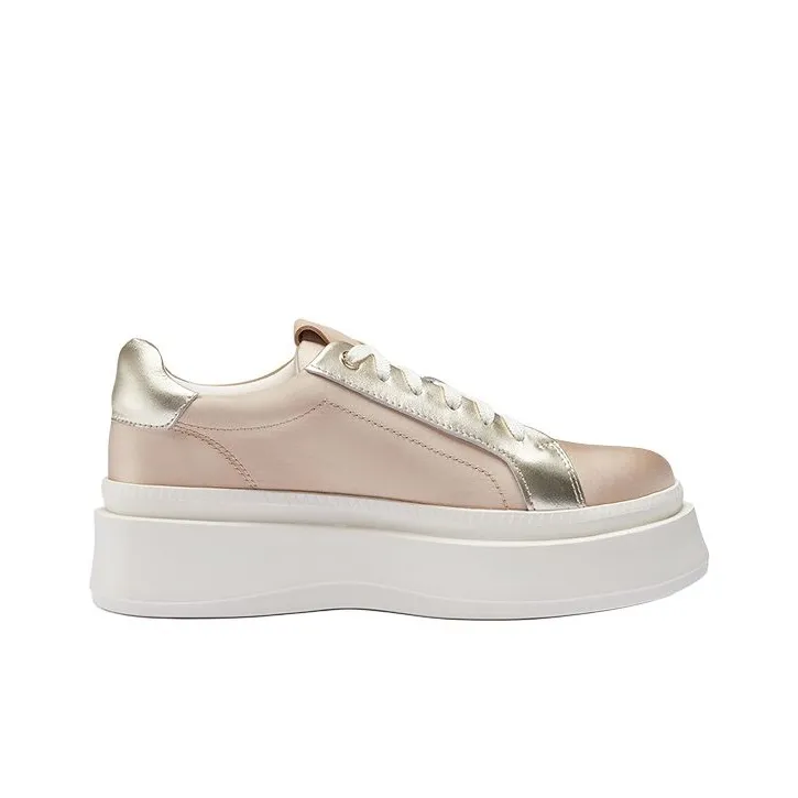 Le Saunda Breathable Height Increasing Low-Top Skateboard Shoes Women's-1