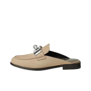 HERMES Closed Toe Slippers Women's Camel