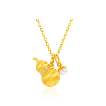 Diamond International 18K Gold Gold Pendants Women's