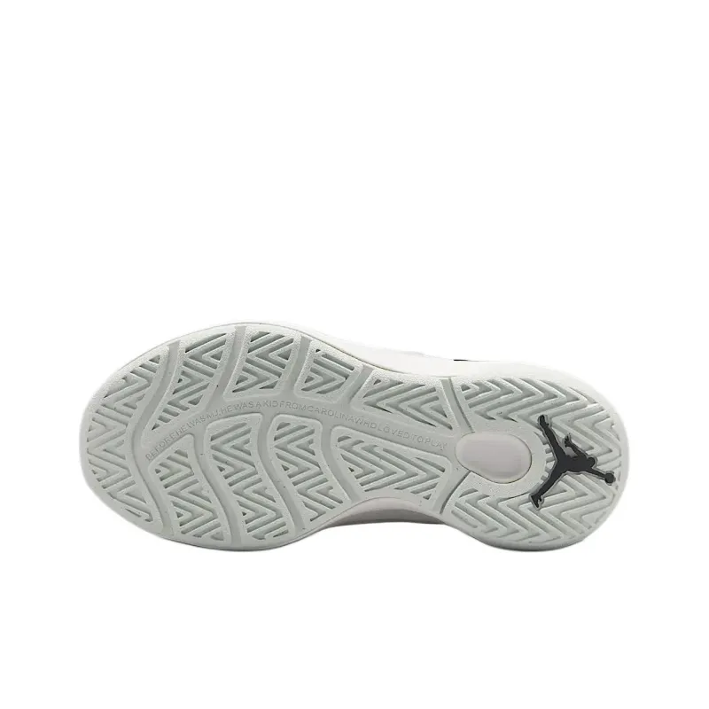 Jordan Abrasion Resistant Low Top Kids Lifestyle Shoes White Black Unisex-4