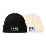 Black Beanie+White Beanie