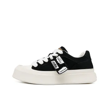 MILLIE'S Low Top Skateboard Shoes Unisex Black