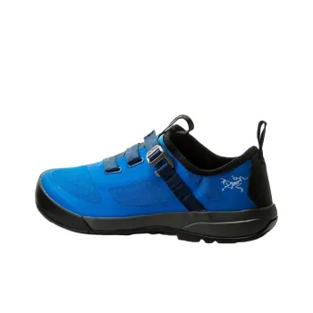 Arcteryx Arakys Lightweight Wear Resistant And Slip Resistant Low Top Trekking Shoes Men's Blue