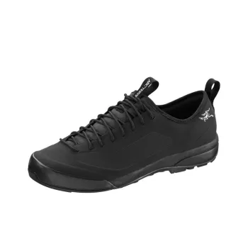 Arcteryx Acru Anti-Slip Wear-Resistant Low-Top Trekking Shoes Men's Black Gray Color