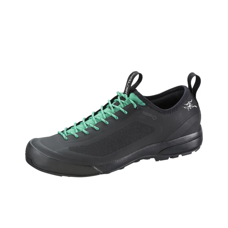 Arcteryx ACRUX SL Anti-Slip Wear-Resistant Low-Top Trekking Shoes Women's Black Cyan-0