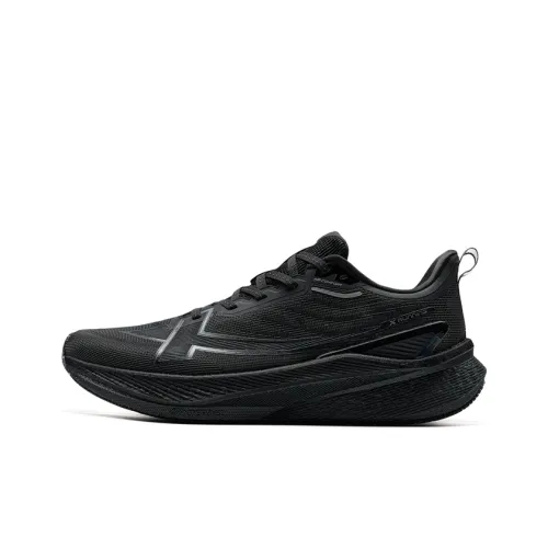 XTEP 2000km 3.0 Running Shoes Men Low Top Black