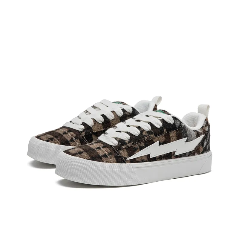 Siningdynamic Anti Slip Wear Resistant Low Top Skateboard Shoes Unisex-18