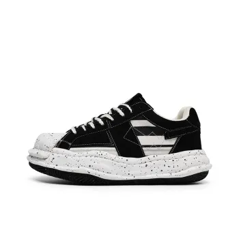 Angelmi Anti Slip Wear Resistant Low Top Skateboard Shoes Unisex Black