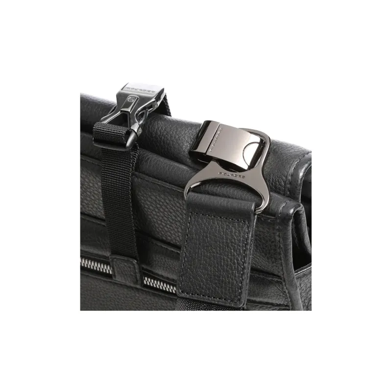 PIQUADRO Leather Handbag Regular Men's Black-4