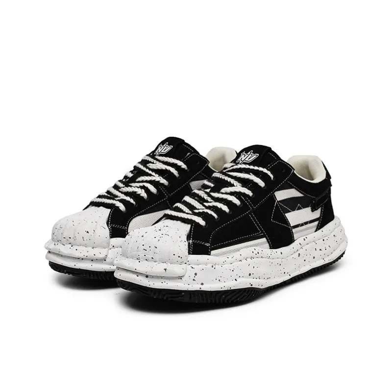 Angelmi Anti Slip Wear Resistant Low Top Skateboard Shoes Unisex Black-1