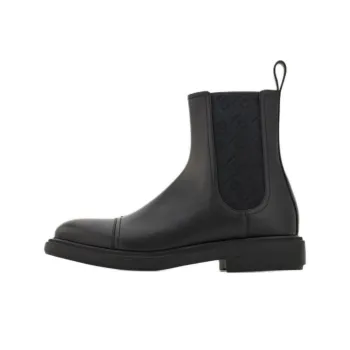FERRAGAMO Short Chelsea Boots Men's Black