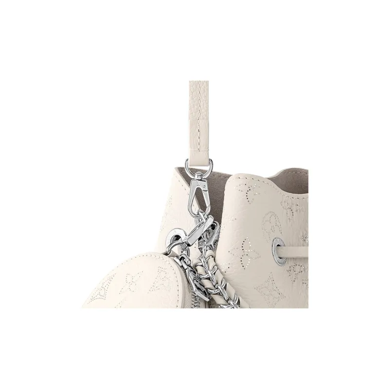 LOUIS VUITTON Bella Shoulder Bags-4