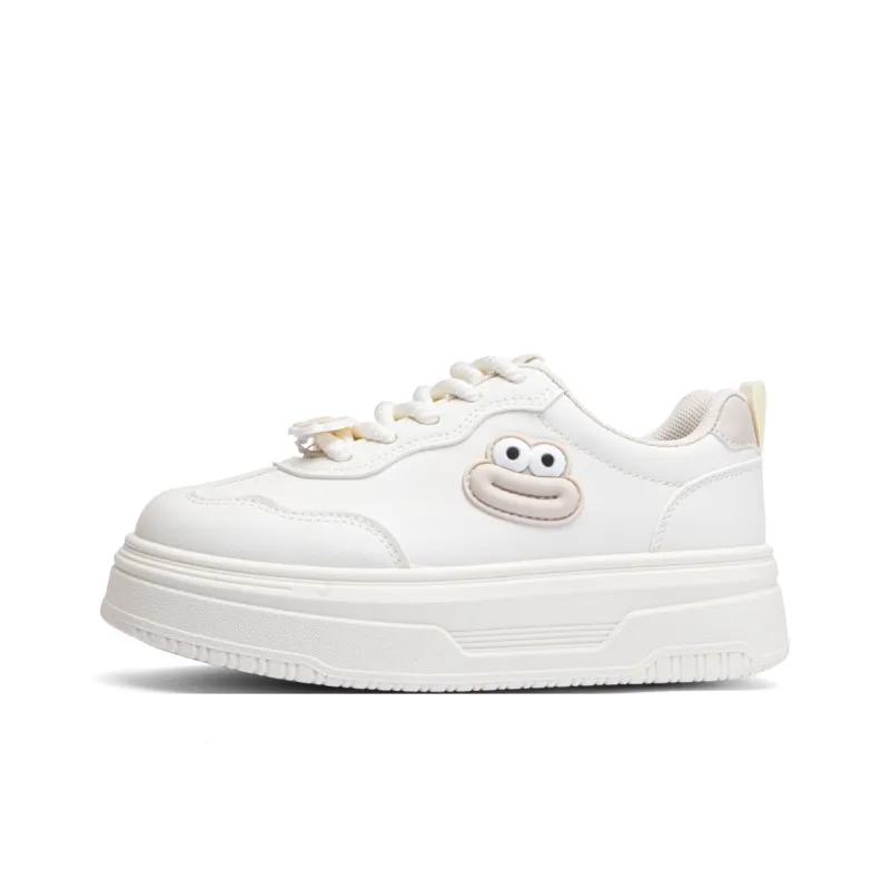 RENBEN Coverage Wear Resistant Height Increasing Low Top Skateboard Shoes Women's Beige-0