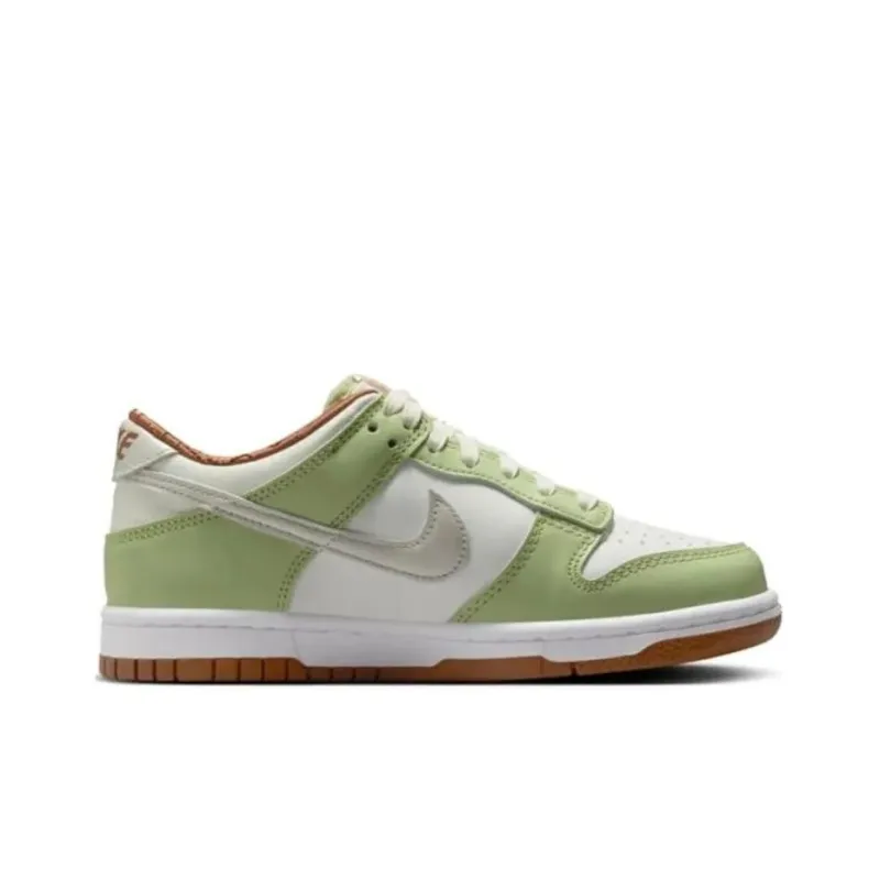 Nike Dunk Anti-Slip Wear-Resistant Low-Top Skateboard Shoes Women's Green White-1