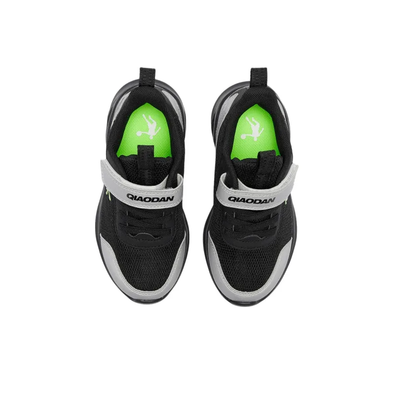 QIAODAN Anti Slip Wear Resistant Low Top Kids' Running Shoes Black Silver Children Aged 3 7 Years Old-3