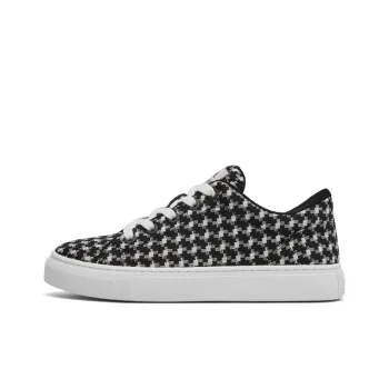 Oak Elephant Coverage Low Top Canvas Shoes Men's Black