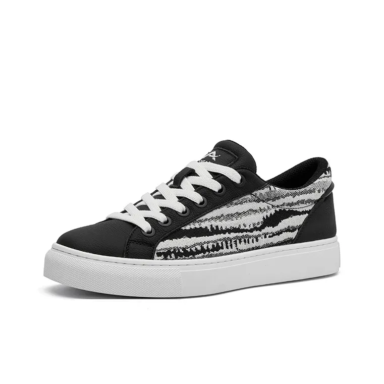 Oak Elephant Low Top Skateboard Shoes Men's Black-1