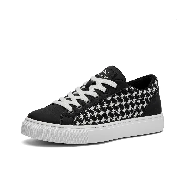 Oak Elephant Coverage Low Top Skateboard Shoes Men's Black-1
