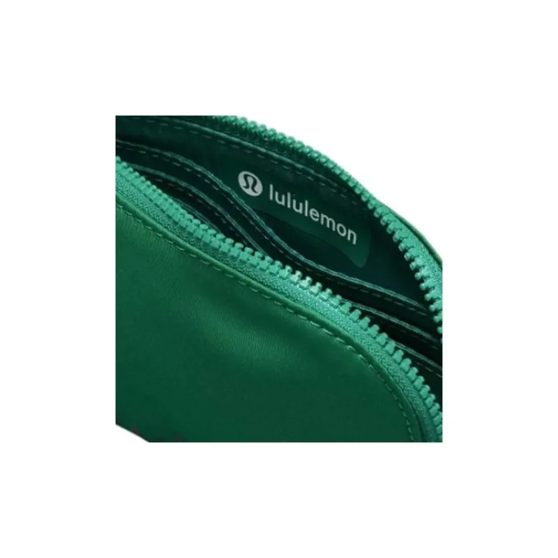 Lululemon Polyester Card Holder Regular Women's Green-4