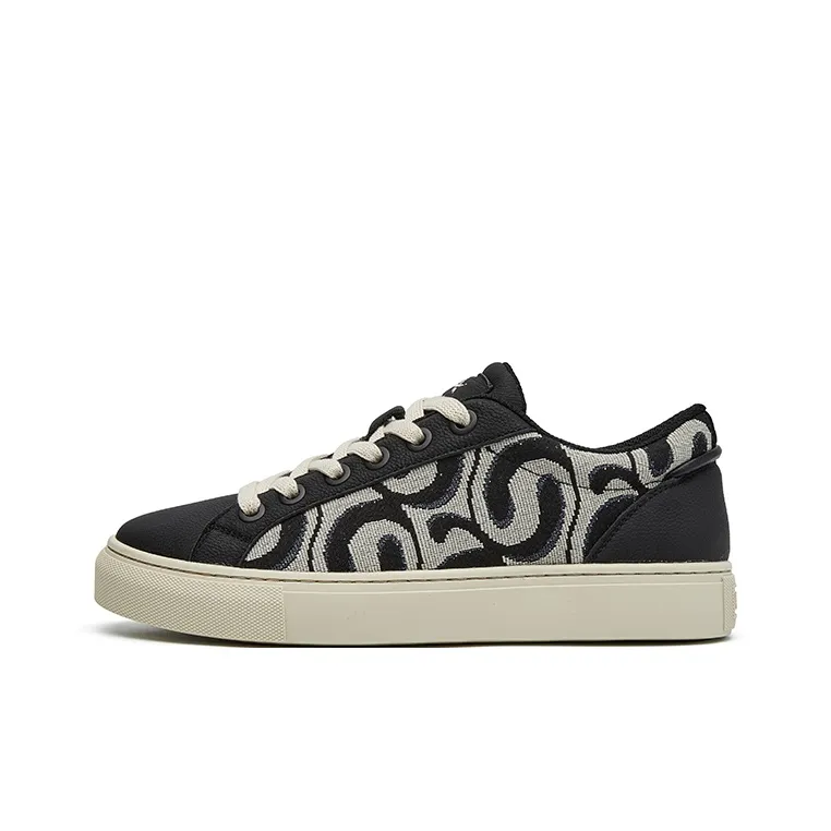 Oak Elephant Coverage Low Top Skateboard Shoes Men's Black-0
