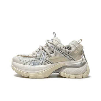 Ancient Finches Wear Resistant Low Top Chunky Sneakers Unisex