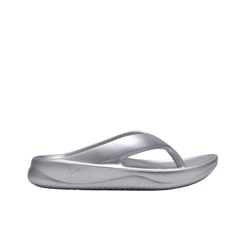 PUMA Wave Abrasion Resistant Slip Resistant Flip Flops Women's Silver-1