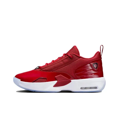 JORDAN Max Aura 6 Varsity Red