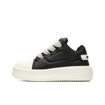 Year By Year Low Top Skateboard Shoes Unisex Black