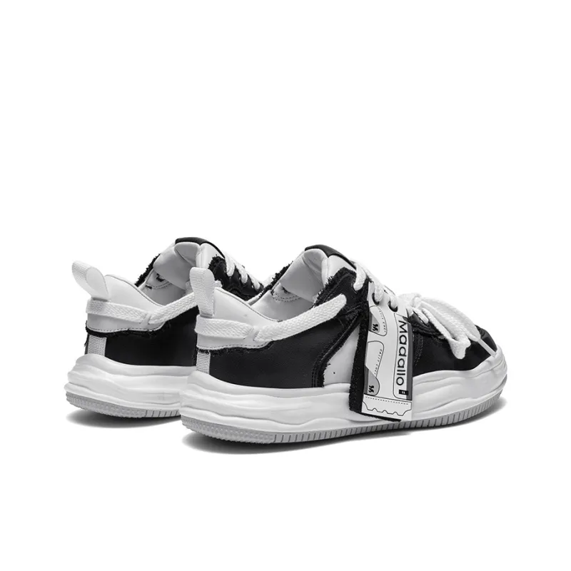 MADALLO Rocking Collection Skateboard Shoes Men Low Top Black/White-2